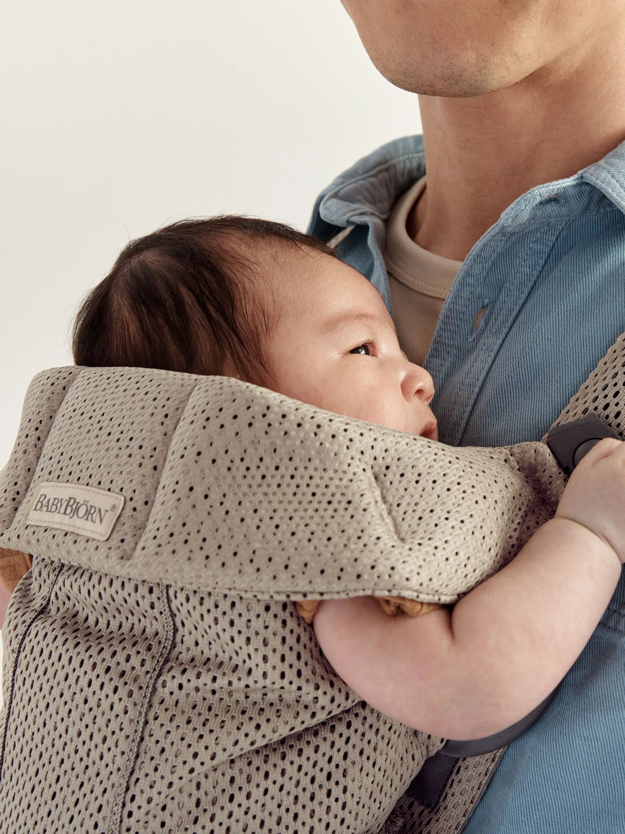 BabyBjorn Draagzak Mini 3D Mesh Grijs Beige