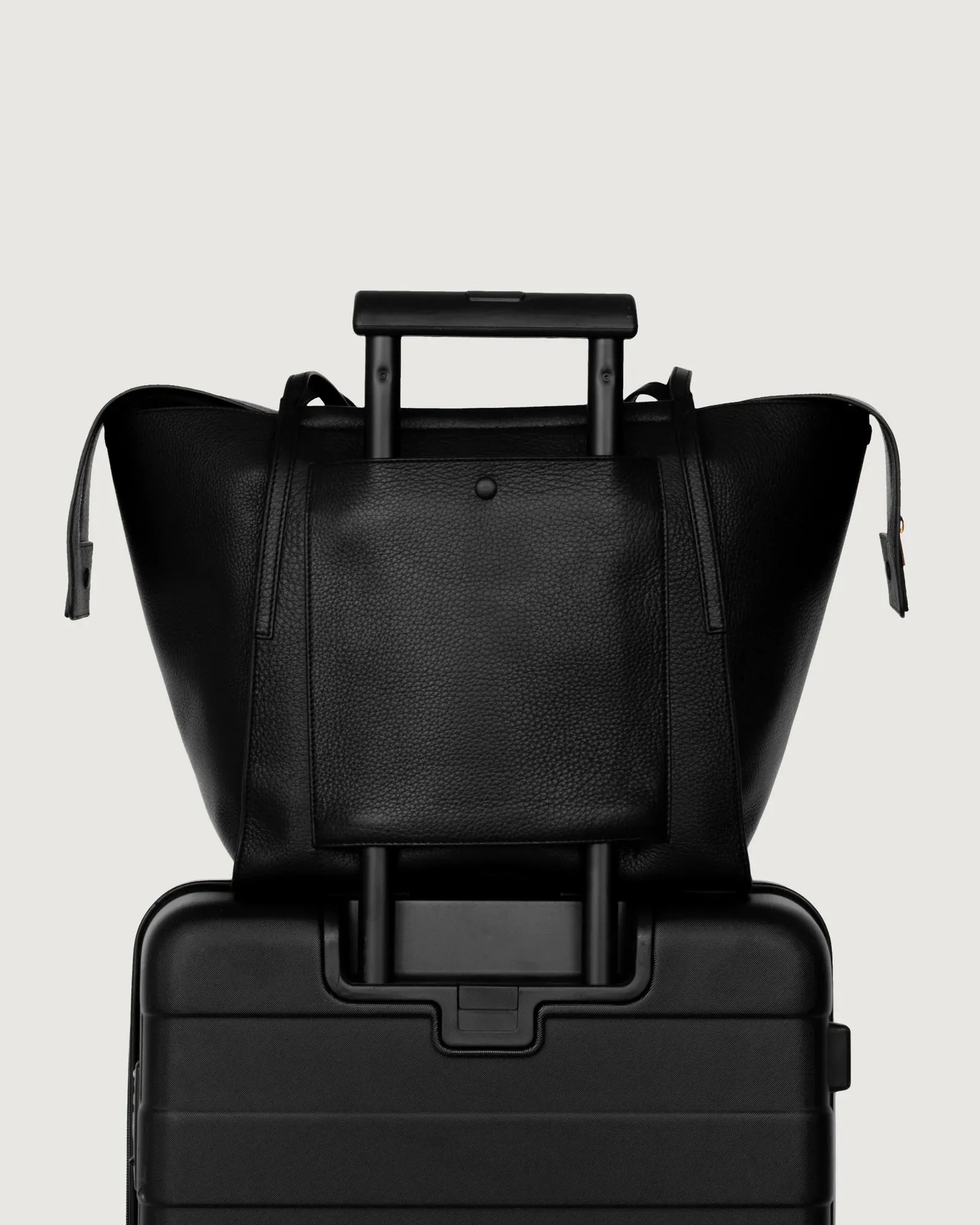 Claudia Tote | Black