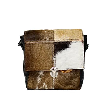 Crossroads Crossbody