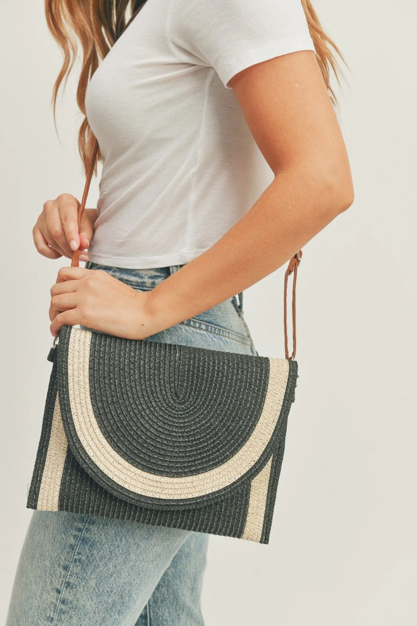 MB0182 Josie Straw Crossbody/Clutch