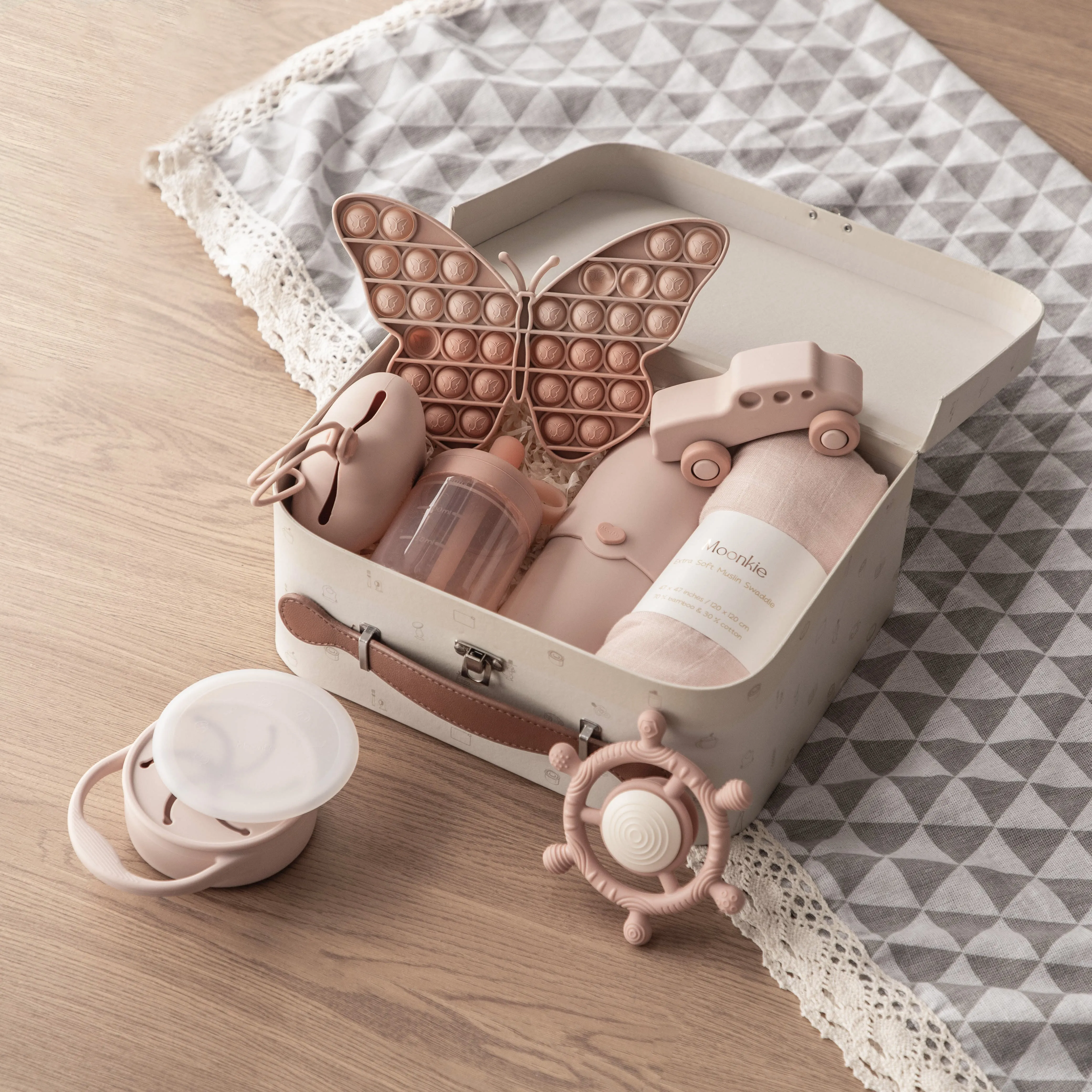 On-The-Go Gift Set (Blush)