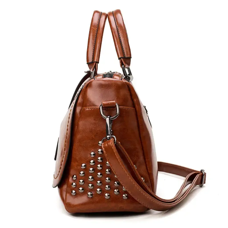 Paziye Women's Retro Oil Leather Rivet Bag