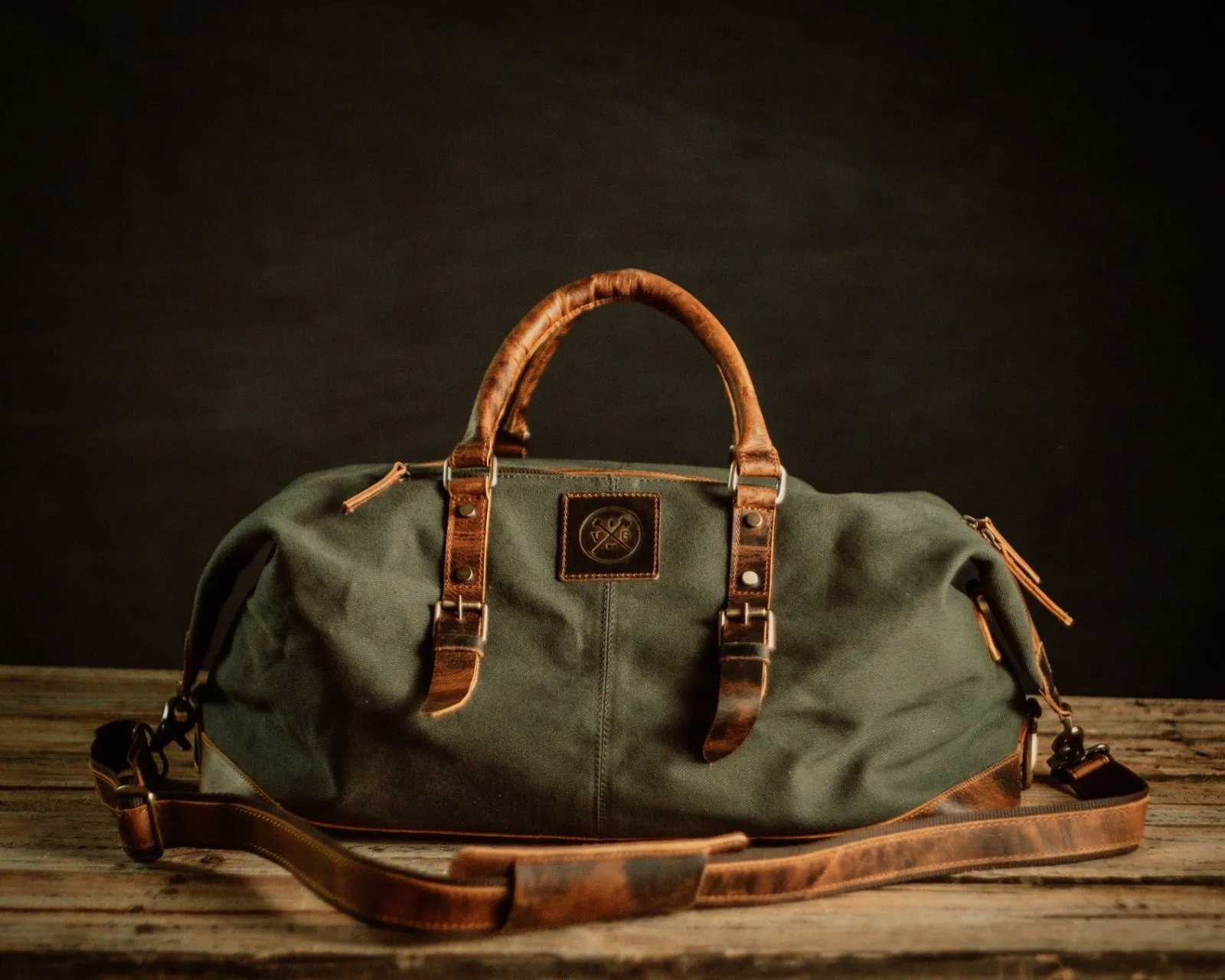 The “Weekender” Duffle Bag by Vintage Gentlemen