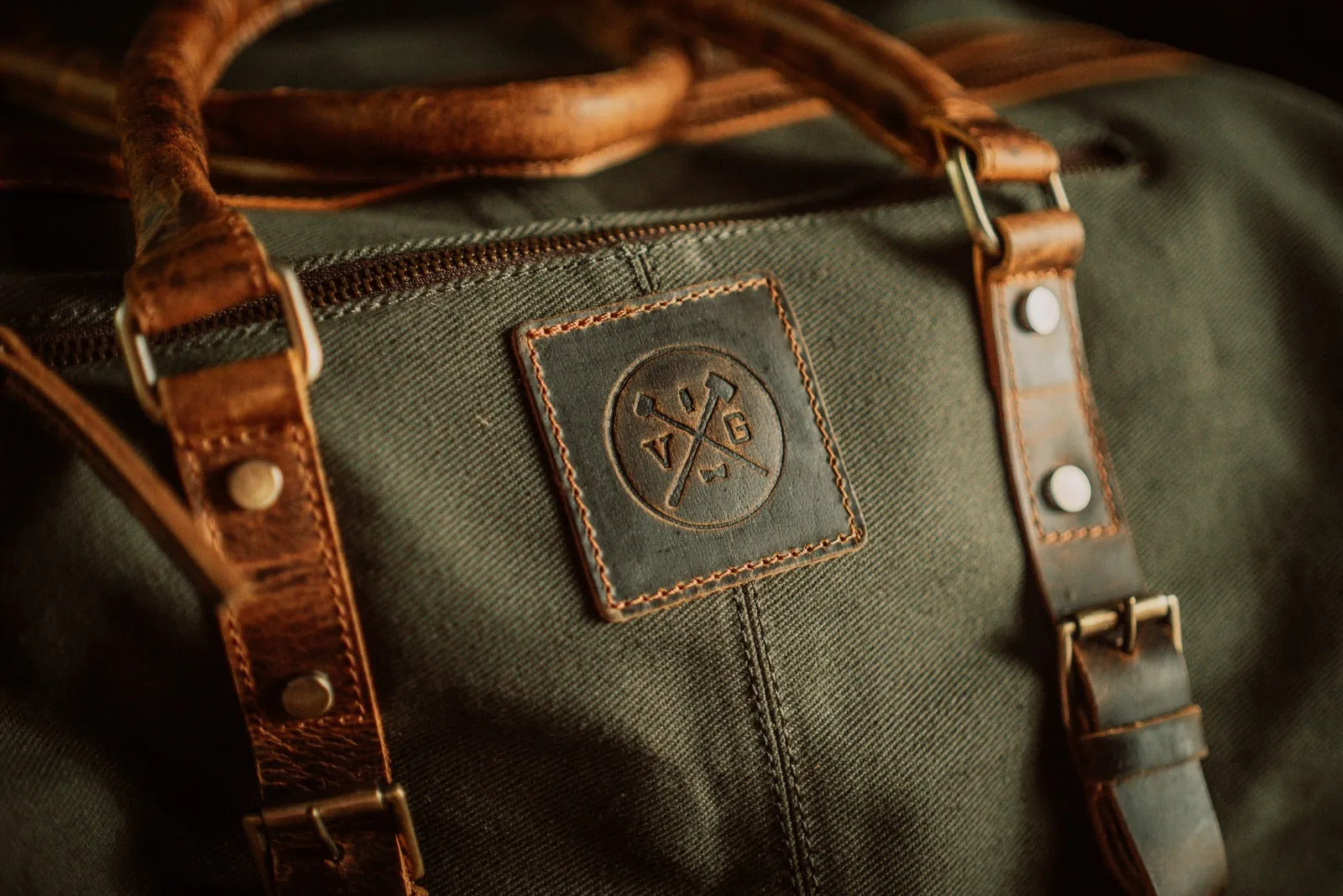 The “Weekender” Duffle Bag by Vintage Gentlemen