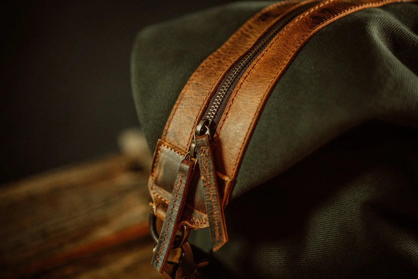 The “Weekender” Duffle Bag by Vintage Gentlemen