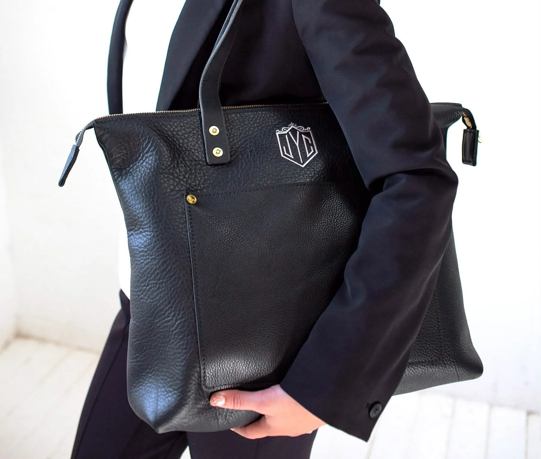 Timeless Elegance: Customizable Handmade Leather Tote - Pebble